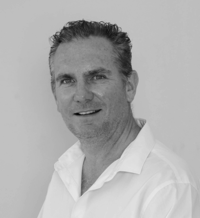 The new era of insurance: from reactive policies to proactive risk prediction and management